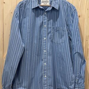 Aeropostale Men's Blue and White Striped Button Down Shirt
